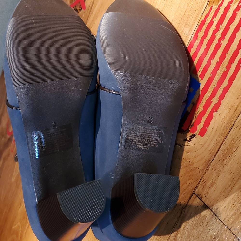 Booties size 8 - Picture 5 of 7